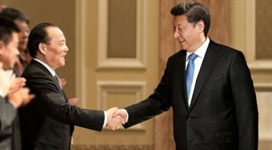 2016年1月，中共中央總書記、國(guó)家主席習(xí)近平親切接見中國(guó)巨石黨委書記、總裁張毓強(qiáng)。習(xí)近平鼓勵(lì)中國(guó)巨石等中資企業(yè)按照國(guó)家“一帶一路”倡議布局埃及，深入當(dāng)?shù)厣鐣?huì)謀求發(fā)展，給當(dāng)?shù)貏?chuàng)造財(cái)富的同時(shí)自身也得到發(fā)展。